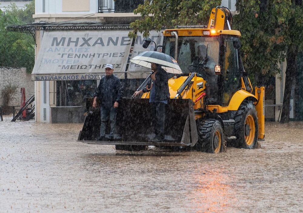 Extreme weather conditions in Volos  / HATZIPOLITIS NICOLAOS