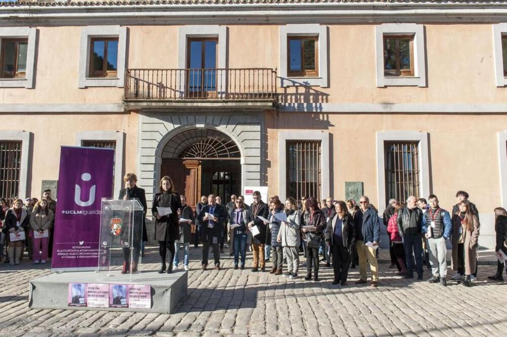 La UCLM grita «se acabó» a la violencia machista