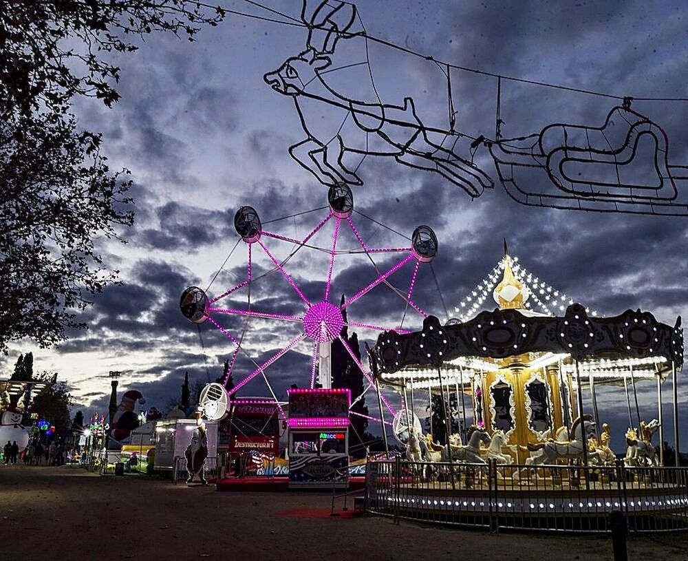 Atracciones en el mercado navideño de Recaredo.