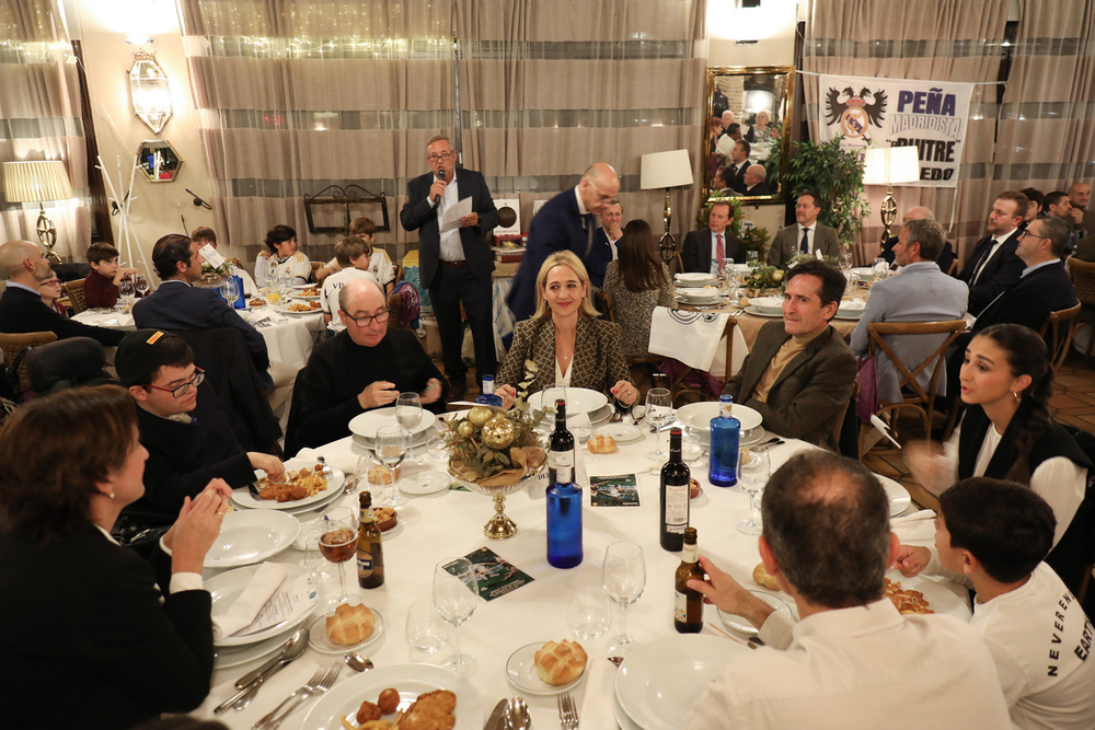 La vicealcaldesa, Inés Cañizares, y su marido también asistieron a la cena.