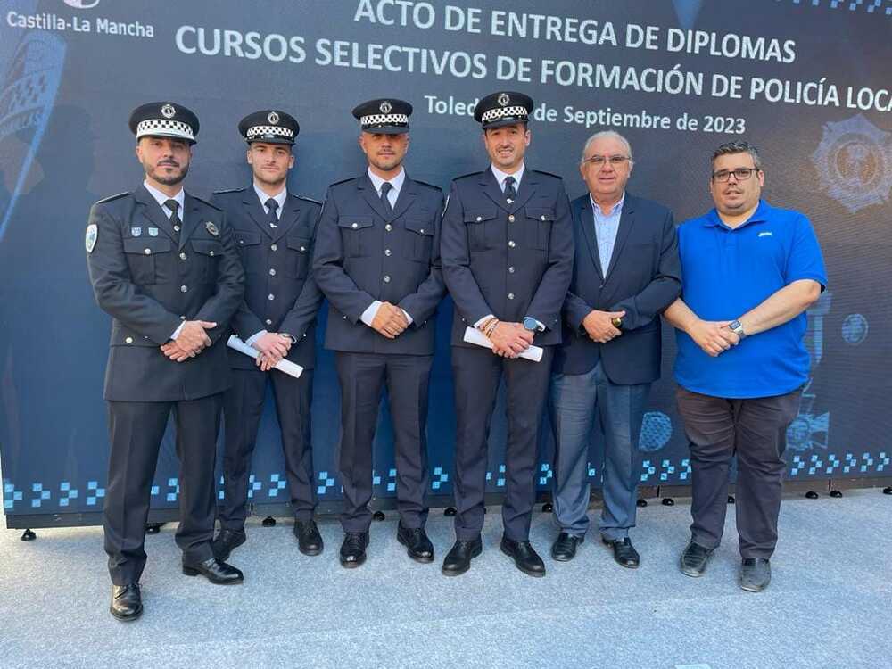 Barcience, con 1.000 vecinos, estrena Policía Local