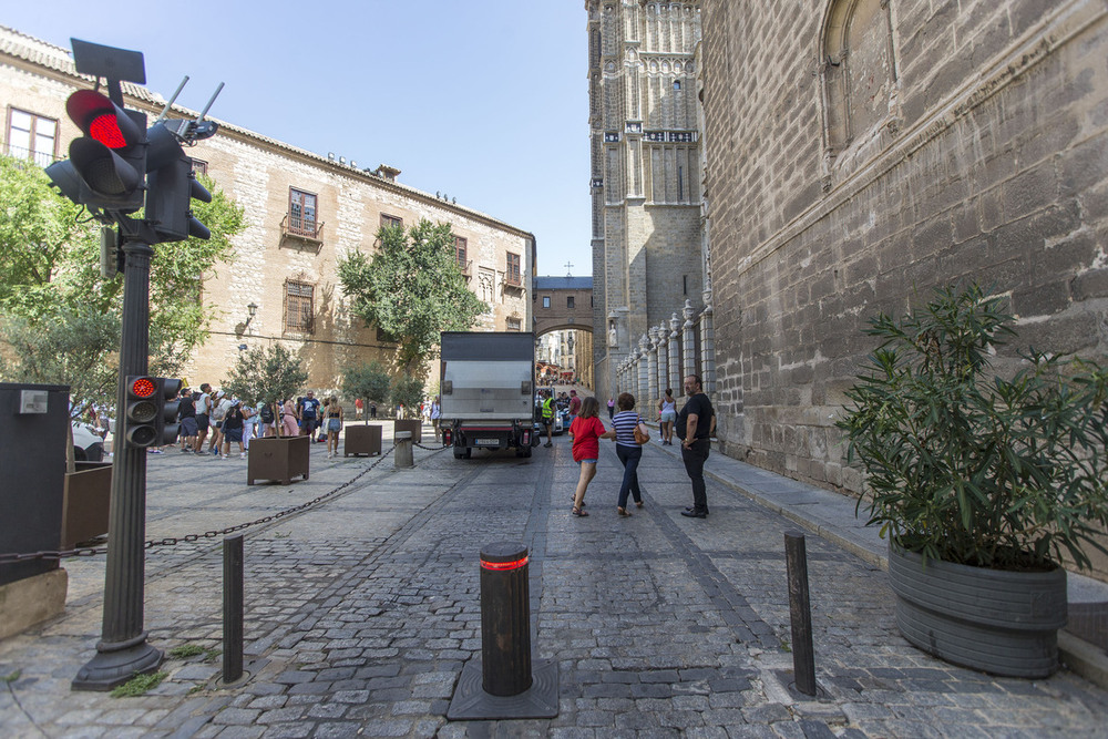 Pivote ubicado junto a la plaza del Ayuntamiento.