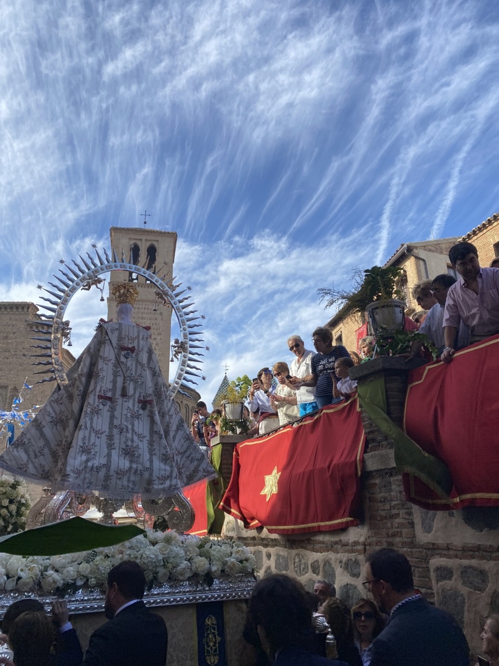 Milagros Tolón asiste a la Misa de la Virgen de la Estrella