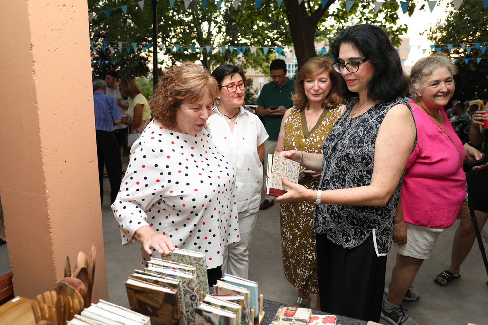 La fiesta de Apanas se celebró en los jardines de la Condesa de Rocamartí.