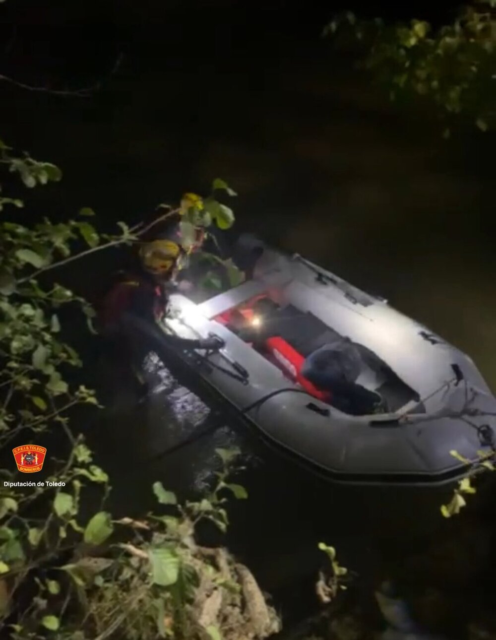 Un hombre herido tras precipitarse al río Alberche