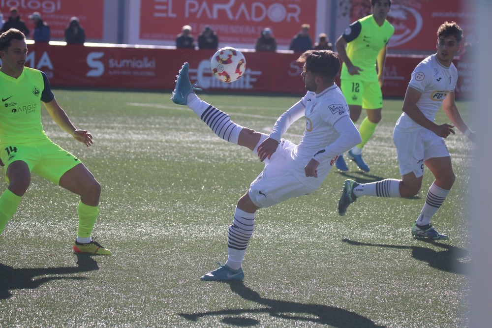 César Gómez reanima al Illescas (2-1)