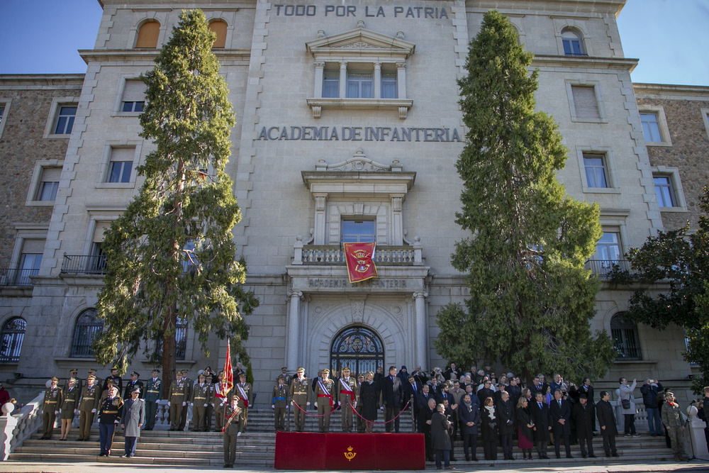 La Academia de Infantería reúne 600 efectivos en la Inmaculada