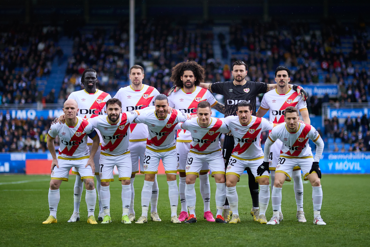 Deportivo Alaves v Rayo Vallecano - LaLiga EA Sports  / AFP7 VÍA EUROPA PRESS