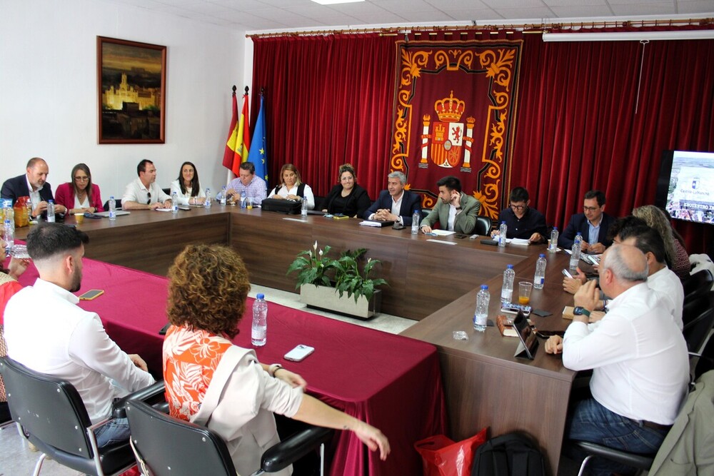 Primer paso para el centro de salud de Añover de Tajo