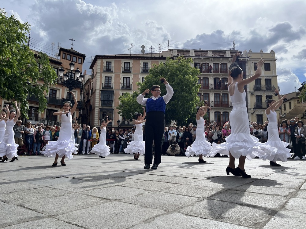 A ritmo de castañuelas, Zocodover vibra