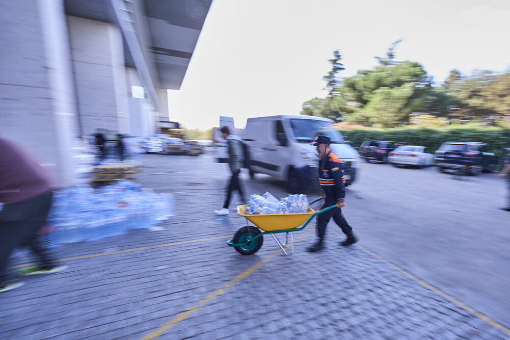 Más de 300 toneladas de solidaridad parten hacia Valencia