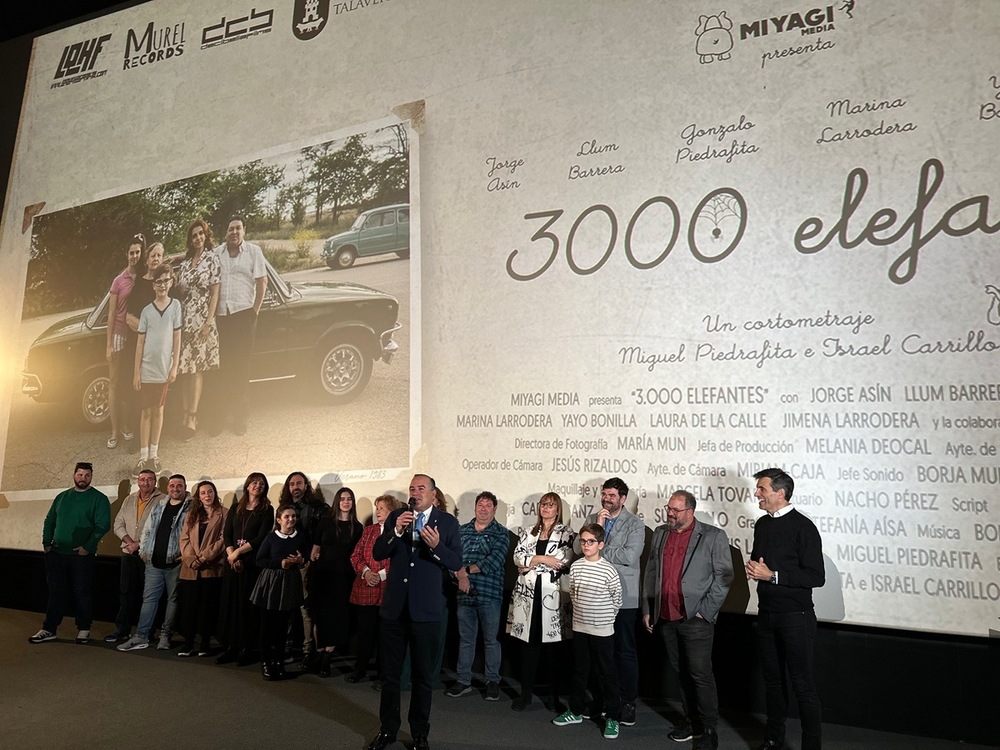 El talento talaverano brilla en la película ‘3.000 elefantes’