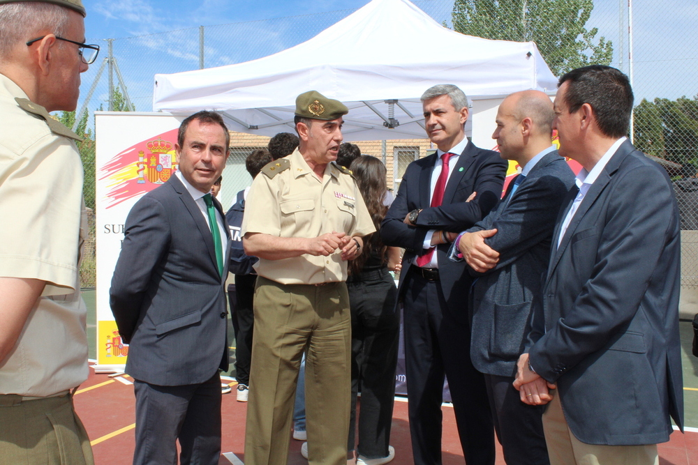 Más de 2.000 estudiantes en la I Feria de FP de la provincia