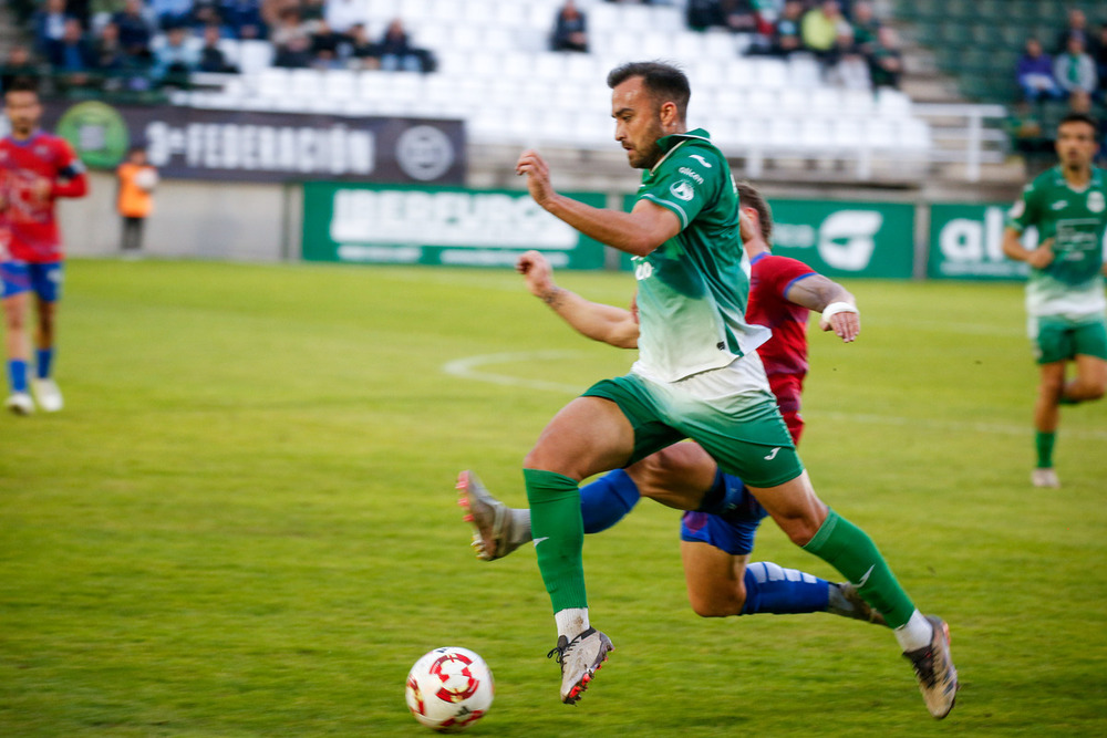 El cuadro verde ofreció otro partido de sufrimiento a sus aficionados