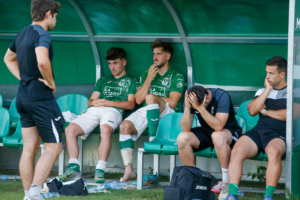 El partido arrancó con un gol de Manu Gavilán, pero acabó con lágrimas