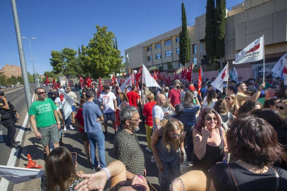 La huelga de Educación deja datos muy dispares de seguimiento