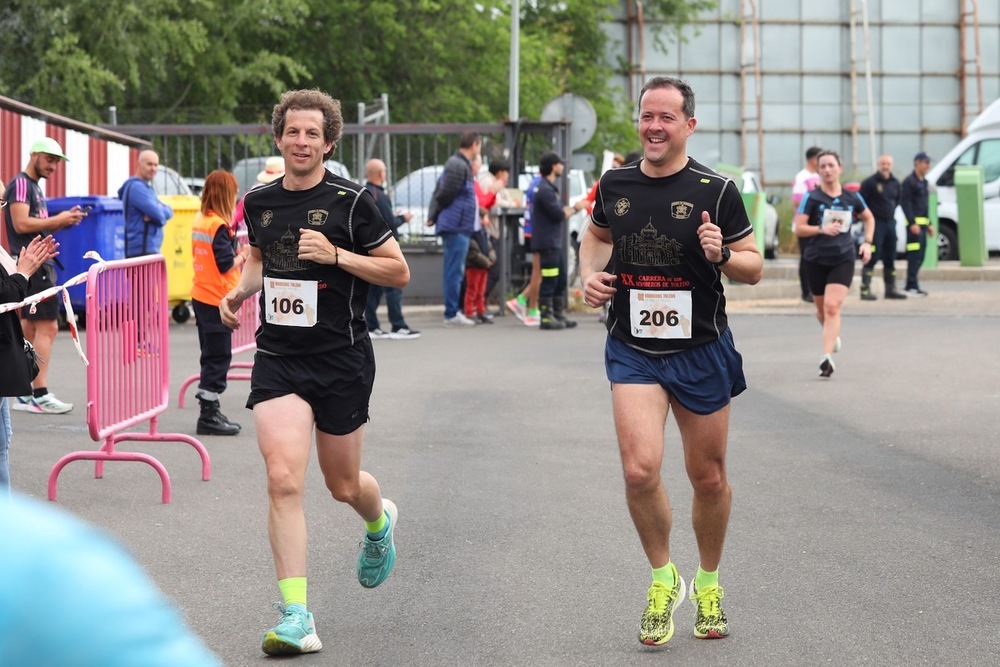 Cerca de 300 participantes en la XX Carrera de los Bomberos