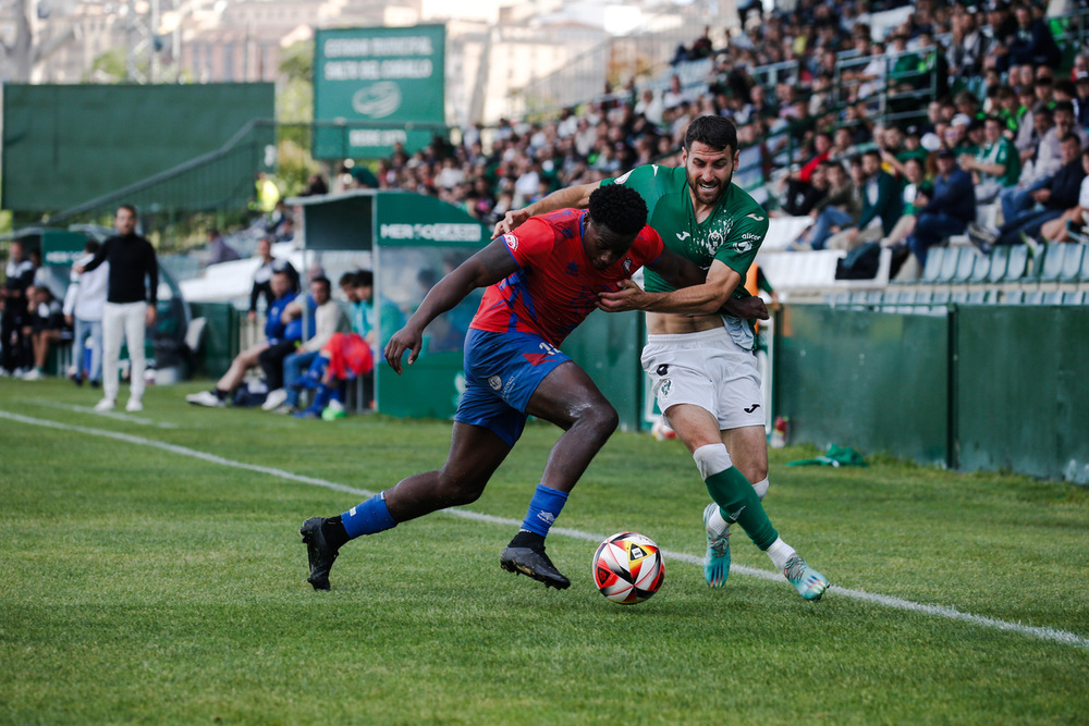 El cuadro verde tardó en abrir el encuentro