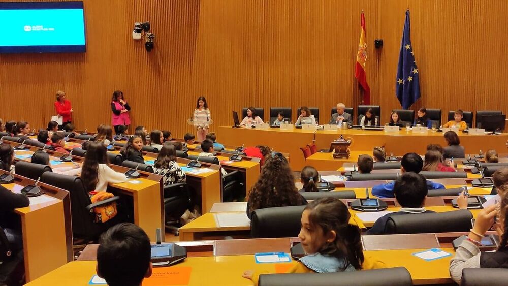 Los alumnos del CEIP Antonio Machado, diputados por un día