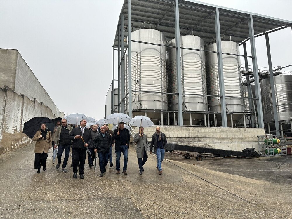 CLM ensalza el valor de las cooperativas en el mundo rural