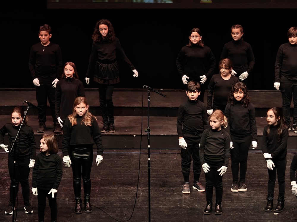 Los colegios le cantan a la Navidad