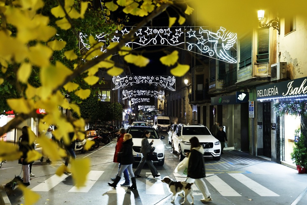 La Corona Reina enciende la Navidad en Talavera