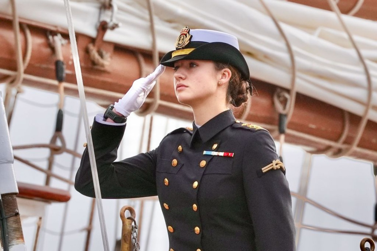 La princesa Leonor zarpa en el Juan Sebastián Elcano  / ROMAN RIOS