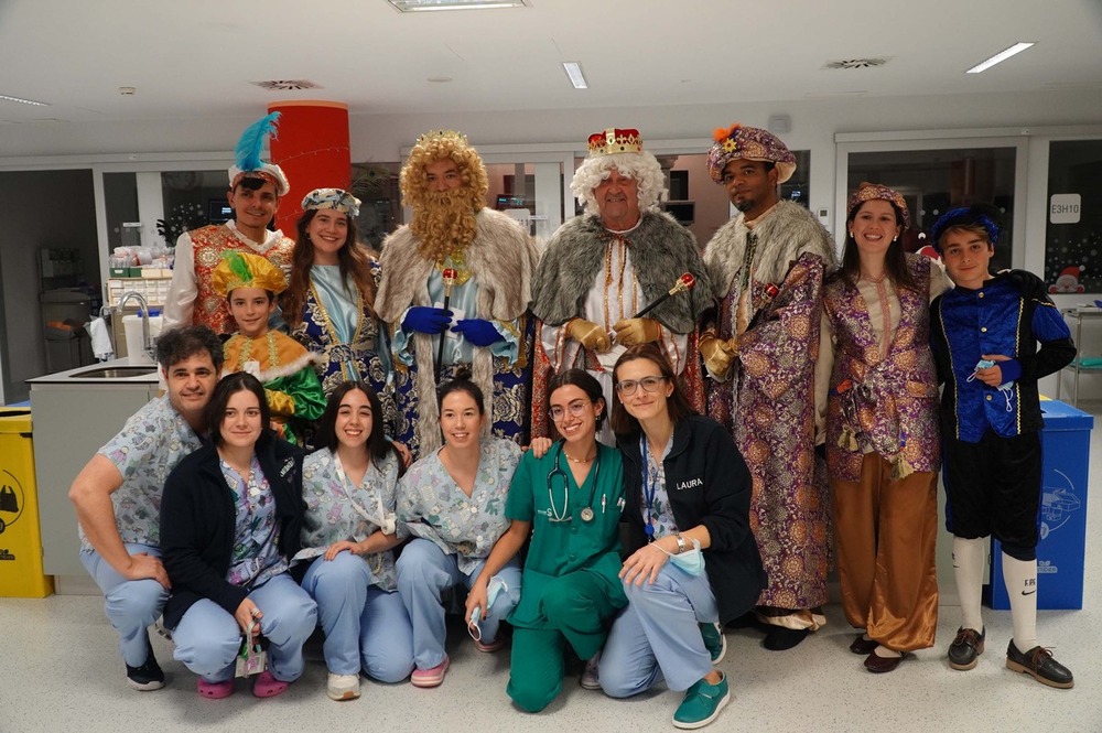 Los Reyes Magos llevan ilusión a los niños hospitalizados