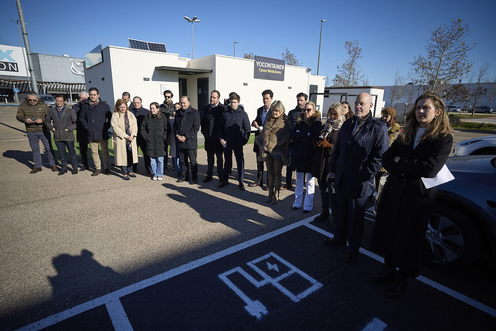 Talavera inaugura la mayor estación de recarga de la región