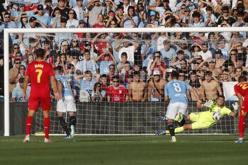 El Getafe resiste en Balaídos