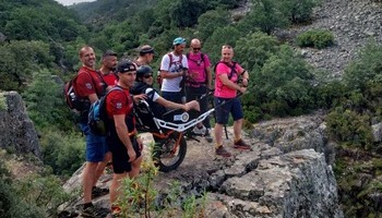 Rotary y una ayuda para subir al cielo