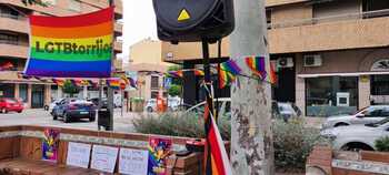 LGTBtorrijos celebra el segundo Orgullo sin apoyo del Gobierno