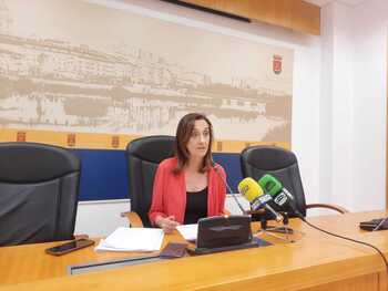 El PSOE insiste en exigir explicaciones por el vertedero