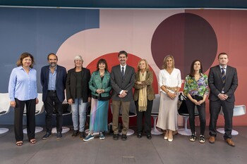 La sociedad española respalda con fuerza a autores y editores