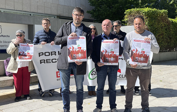 CCOO, STE y CSIF convocan a una manifestación a los docentes