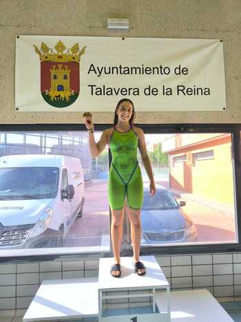 Arianne Fernández establece la mejor marca nacional de 15 años