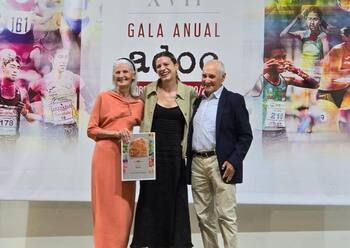 Irene Sánchez-Escribano, premiada en la gala anual de ADOC