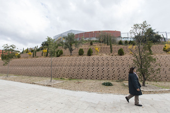 A licitación el muro del centro de mayores de Buenavista