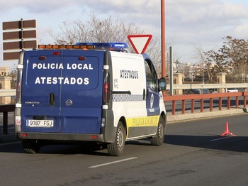 La Policía Local adecuará el furgón de atestados como oficina