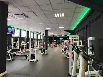 Gimnasio municipal del Polígono se moderniza con 30.000 euros