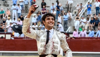 García Pulido apuesta solidaria en Castillo de Bayuela