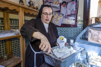 Helados artesanales para sostener el convento en verano