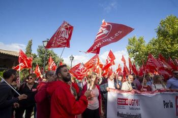 Más de 200 trabajadores exigen a Fedeto que reduzca la jornada