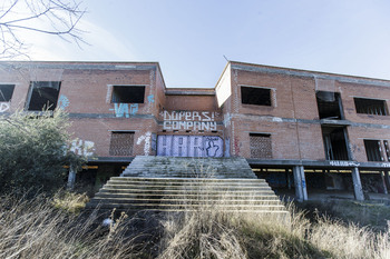 El abandonado Centro del Fuego, clave de la Ciudad del Cine