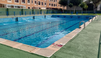 Ocaña cierra sus dos piscinas municipales por defecaciones