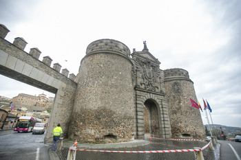 IPCE analiza la estabilidad estructural de la Puerta Bisagra