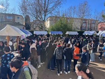 Clamor por La Paz en un acto de convivencia multicultural