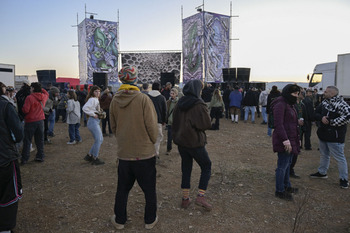 El Aeropuerto denuncia la ‘rave’, pero no se prevé un desalojo