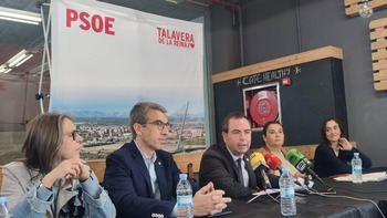 PSOE critica la falta de gestión de Gregorio y el poder de Vox